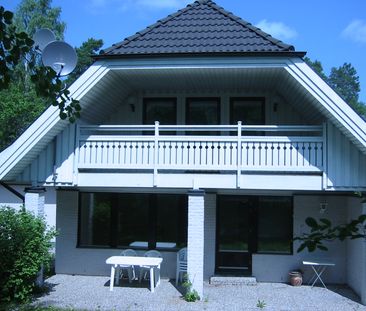 VILLA I DANDERYD UTHYRES - Photo 1