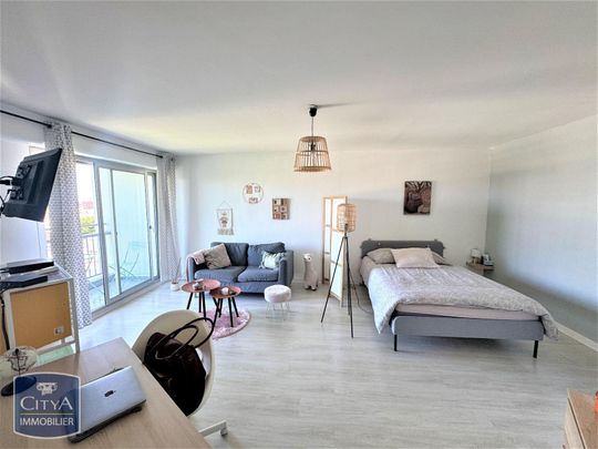 Location Appartement 1 pièce 33m² LILLE 59000 - Photo 1