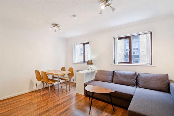 1 bedroom flat to rent - Photo 1