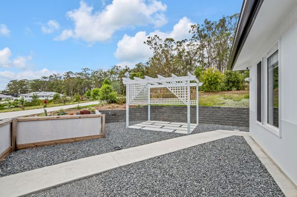 68 Miandetta Drive, Advancetown QLD 4211 - House For Rent | Domain - Photo 1