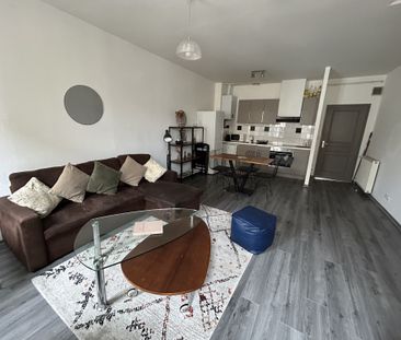 Location Appartement 3 pièces 68m² AGEN 47000 - Photo 2