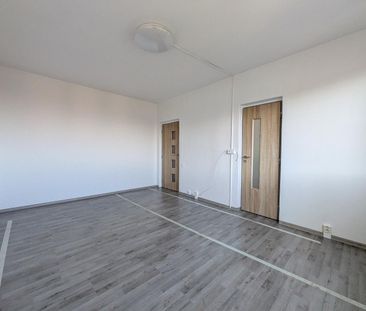 Pronájem bytu 1+1 36 m² - Photo 1