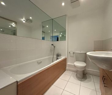 2 bedroom maisonette to rent - Photo 4