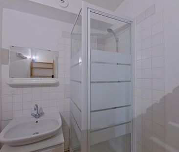 Location Appartement 1 pièce Meublé 20m² POITIERS 86000 - Photo 4