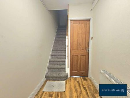 Ash Grove, Hounslow, TW5 - Photo 3