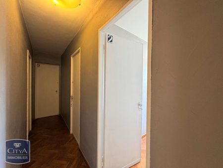 Location Appartement 2 pièces 59m² MARSEILLE 10ème - Photo 5
