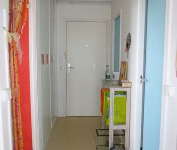 Location Appartement 3 pièces 51m² - Photo 4