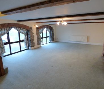 3 bedroom detached house to rent - Photo 3