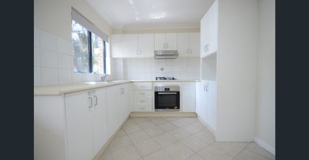 2 Bedroom Spacious Unit!! - Photo 4