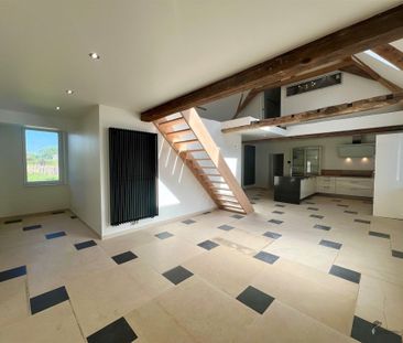 Gerenoveerde hoeve met karakter, duurzame afwerking en lage EPC-waarde - Photo 2