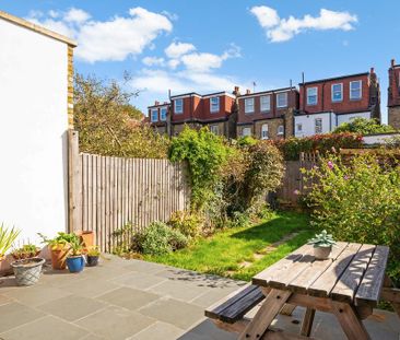 4 bedroom house to rent - Photo 3