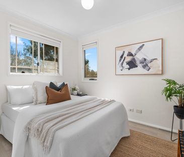 Sunlit & Effortless Lifestyle - Photo 5