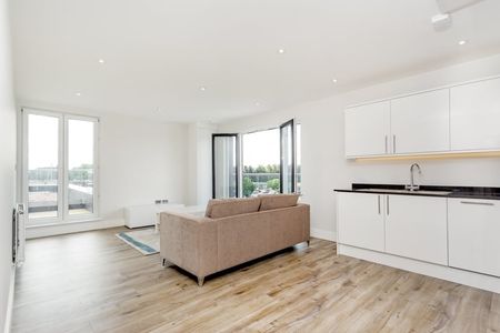 3 bedroom apartment to rent - Photo 4