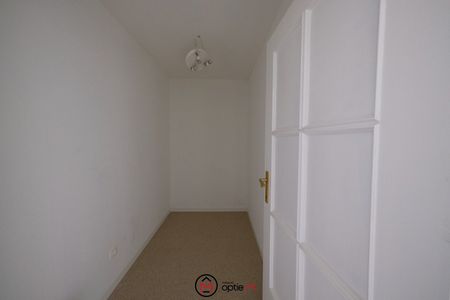 Ruim appartement te huur in het hart van Zonhoven - Photo 3