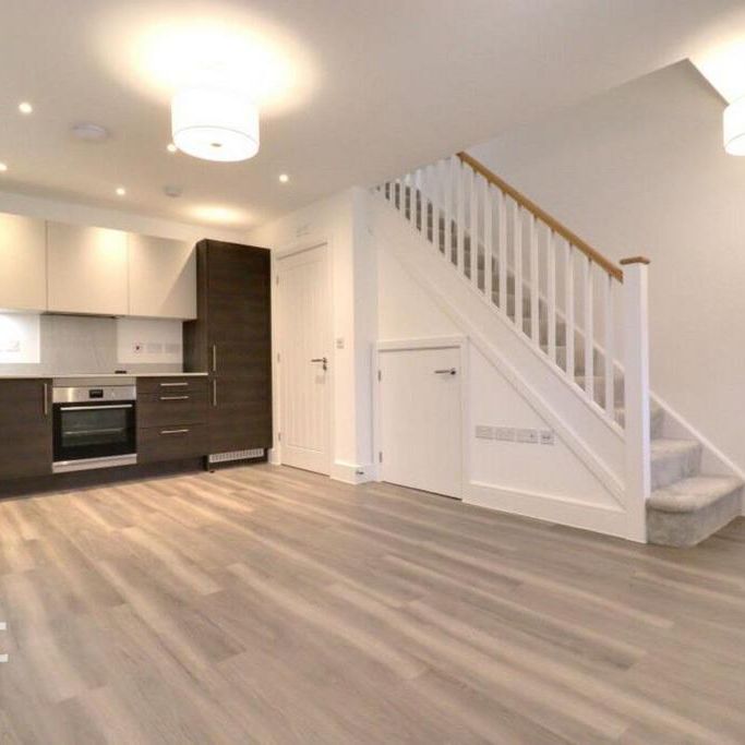 1 bedroom semi-detached house to rent - Photo 1