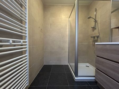 Appartement te huur - Foto 4