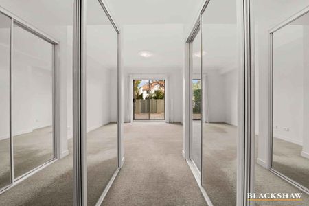 Comfortable living in a quality location - Photo 5