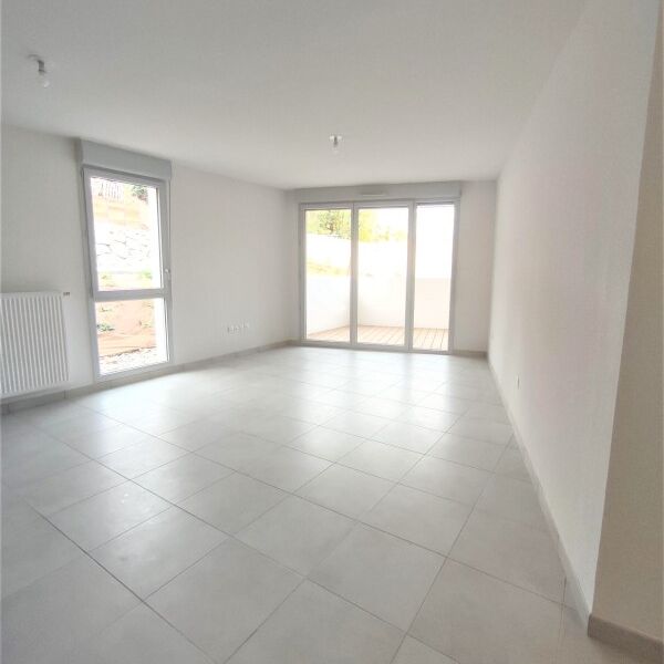 Location Appartement 2 pièces 52m² FROUZINS 31270 - Photo 1