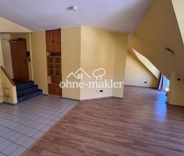 Grosszügige und sehr hell gestaltete Dachgeschoss-Wohnung in der Gl... - Foto 1