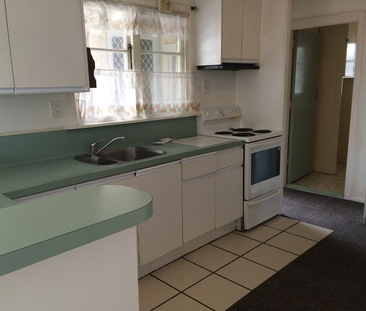 122 Avonhead Road, Avonhead - Photo 6