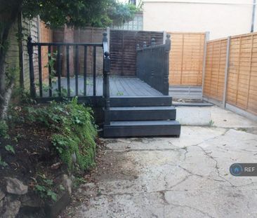 1 bedroom maisonette to rent - Photo 3