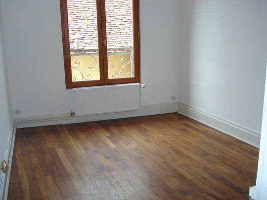 Location Appartement 2 pièces 50m² AUXERRE 89000 - Photo 1