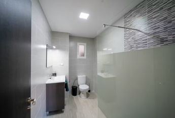 Calle Doctor Juan José Dominé, Valencia, Valencian Community 46011