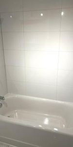St-Jean-sur-Richelieu, 41/2, Impeccable! Rénové! Frais peint en blanc. Paisible. Non fumeur de toute substance, 1275$, septembre ou octobre - Photo 4