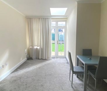 Cleveley Crescent, Ealing, W5 1DZ - Photo 1