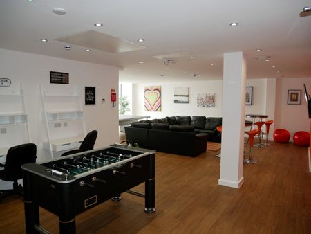 3 Bed Flat, London Road, LE2 - Photo 3