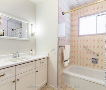 249 West 33rd Street #1 - Photo 4