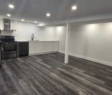 For Lease - 96 Geneva Crescent Unit# B, Kitchener, Ontario - Photo 6