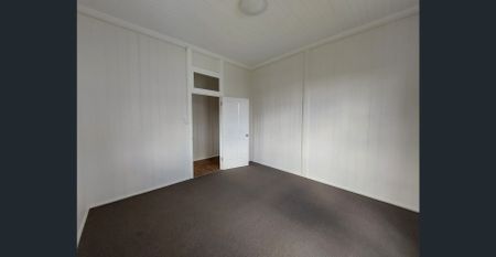 Renovated Heritage Style Home - Photo 2