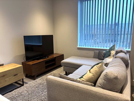 Wokingham Road - Photo 1