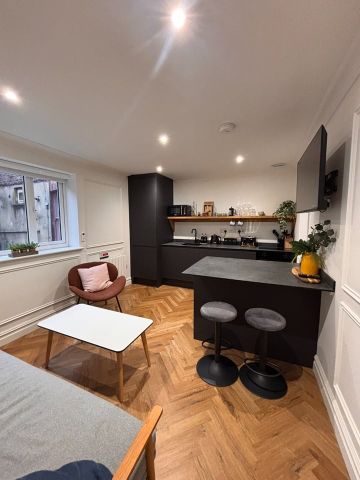 1 Bed Flat, Oldham Street, M4 - Photo 5