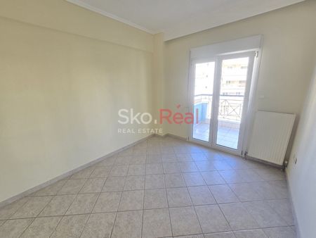 ΕΝΟΙΚΙΑΖΕΤΑΙ διαμέρισμα προσόψεως διαμπερές συνολικής επιφάνειας 65τ.μ. στον 5ο όροφο με ασανσέρ. - Photo 5