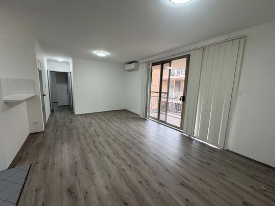2 Bedroom Unit in Sought-after location - Photo 1