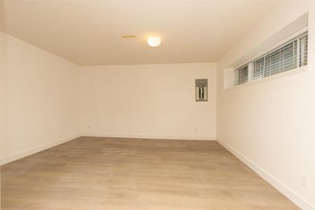 3330 Turner Avenue, Coquitlam (Basement) - Photo 2