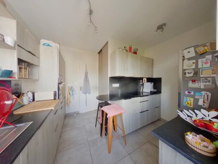 Location Appartement 3 pièces 78m² TOURS 37000 - Photo 3