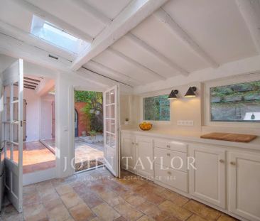 Maison à louer Mougins, Cote d'Azur, France8 500 EUR / Mois - Photo 1
