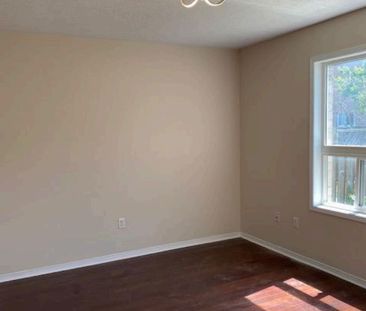 For Lease - 23 Sunnybrook Crescent Unit# Upper, Brampton, Ontario - Photo 1