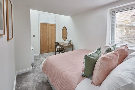 Church Street - Photo 4