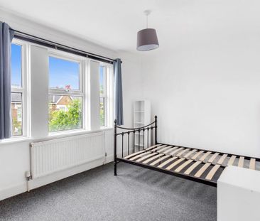1 bedroom flat to rent - Photo 6