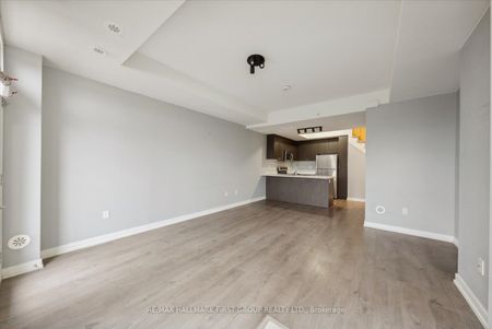 For Lease - 1555 Kingston Road Unit# 405, Pickering, Ontario - Photo 2
