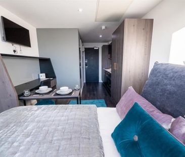 Studio to rent - Photo 5