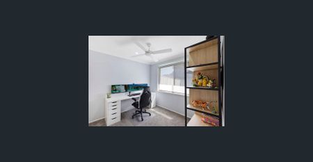 Convenient & Inviting Family Home - Photo 4