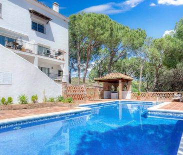 2 bedroom luxury Apartment for rent in Málaga, Andalusia - Photo 5