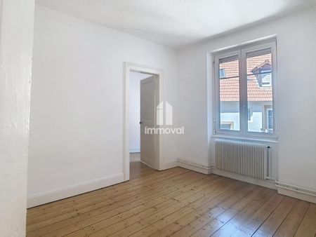 Location Appartement 4 pièces 81m² STRASBOURG 67000 - Photo 3