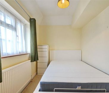 1 bedroom property to rent - Photo 4