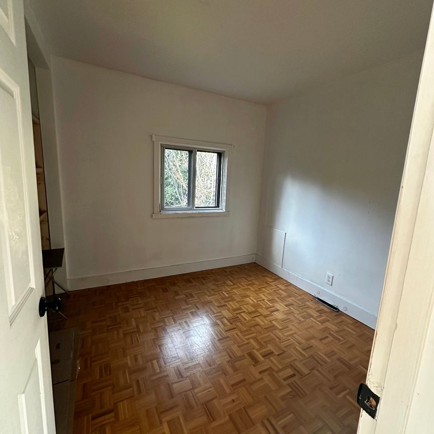 1219 40e Avenue, Laval (Fabreville), QC H7R - Photo 1